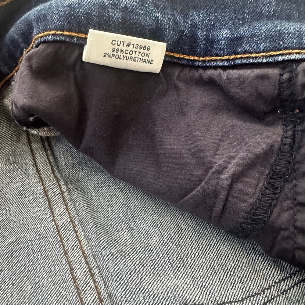 NWT J Brand Sadey Revoke Destruct Mid Rise Crop 29 Slim Straight Jeans - Picture 10 of 15